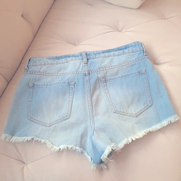 Frayed Denim Shorts (28) - Picture 2 of 2